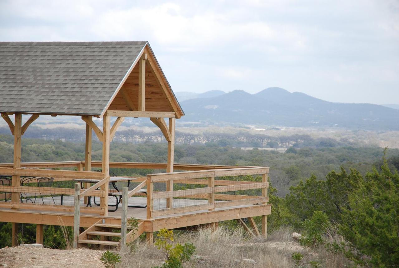 Quiet Utopia Cabin With Deck And Mountain Views! Exterior photo